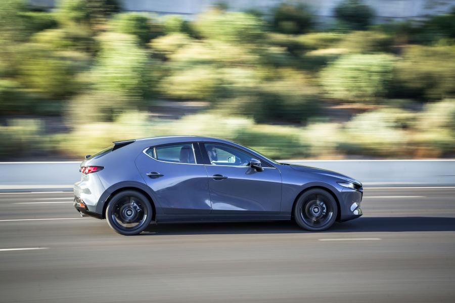  Mazda3 Hatchback 2019 года  (AU) (фото 39 из 46)